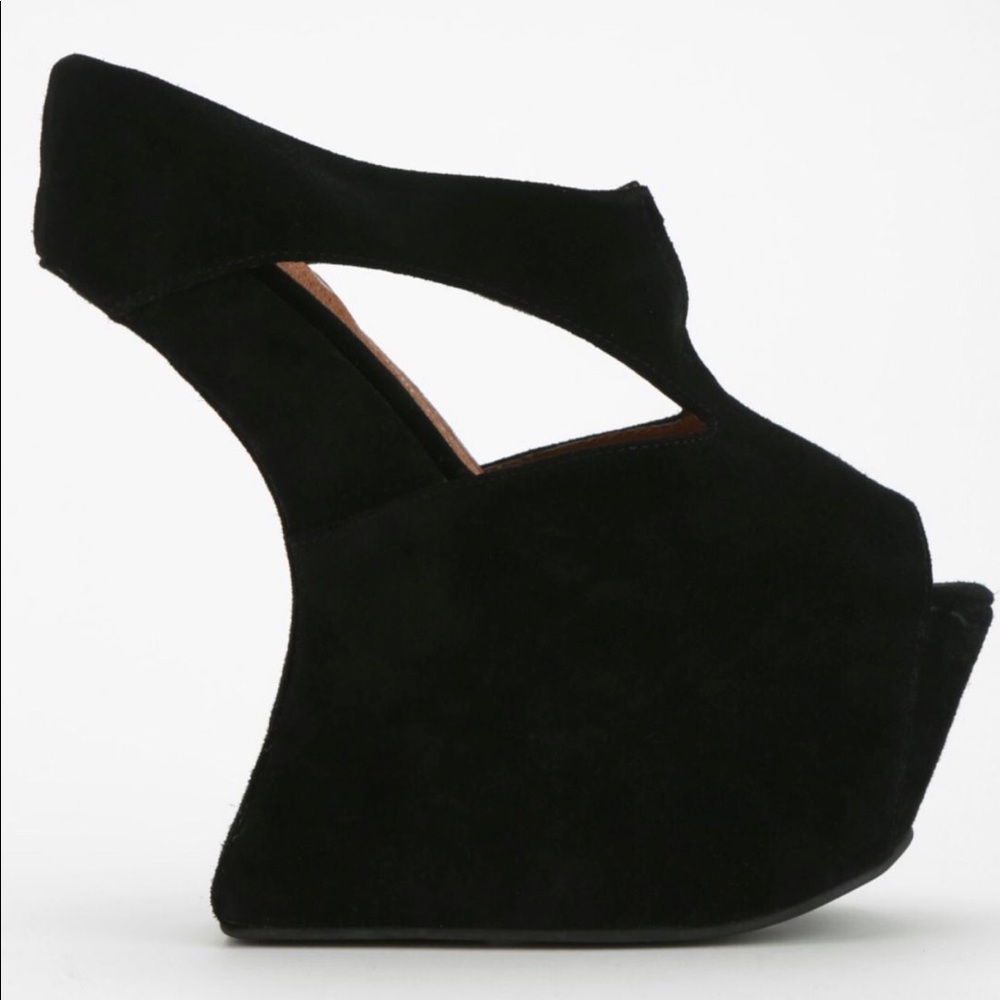 Final Price 🚨Jeffrey Campbell Black Pumps